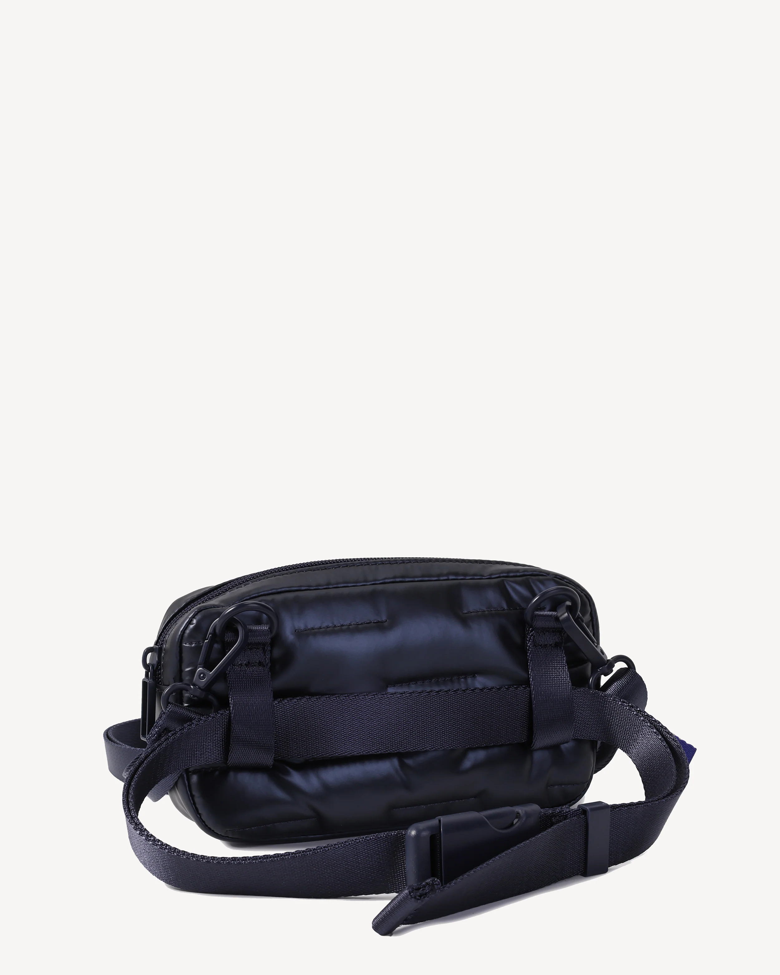 SNUG - Image 3